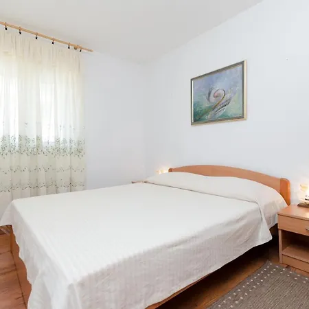 Puntica Apartment *
