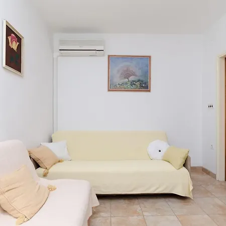 Puntica Apartman Punat